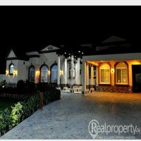Beautiful 40 Kanal Farm House For Sale Bedian Road , Lahore